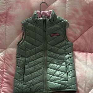 Vineyard Vines Sage Quilted Vest with Soft Pink Interior